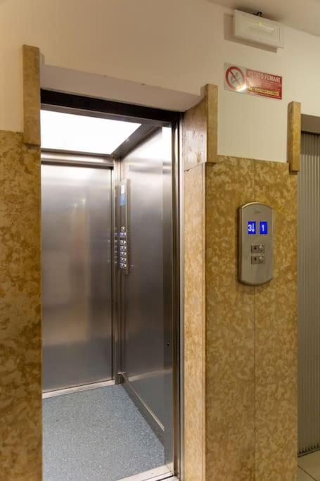 Porta Nuova Moscova: Cozy Apartment Near Duomo! Milano Exteriör bild